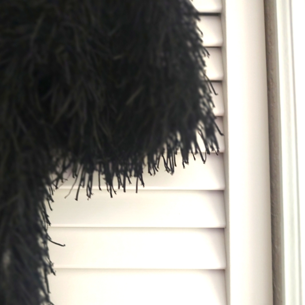 Zara Textured Fringe Short Sleeve Top - Picture 5 of 6